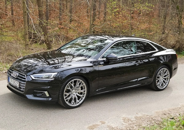 Audi A5 cena 140000 przebieg: 136000, rok produkcji 2016 z Toruń małe 121